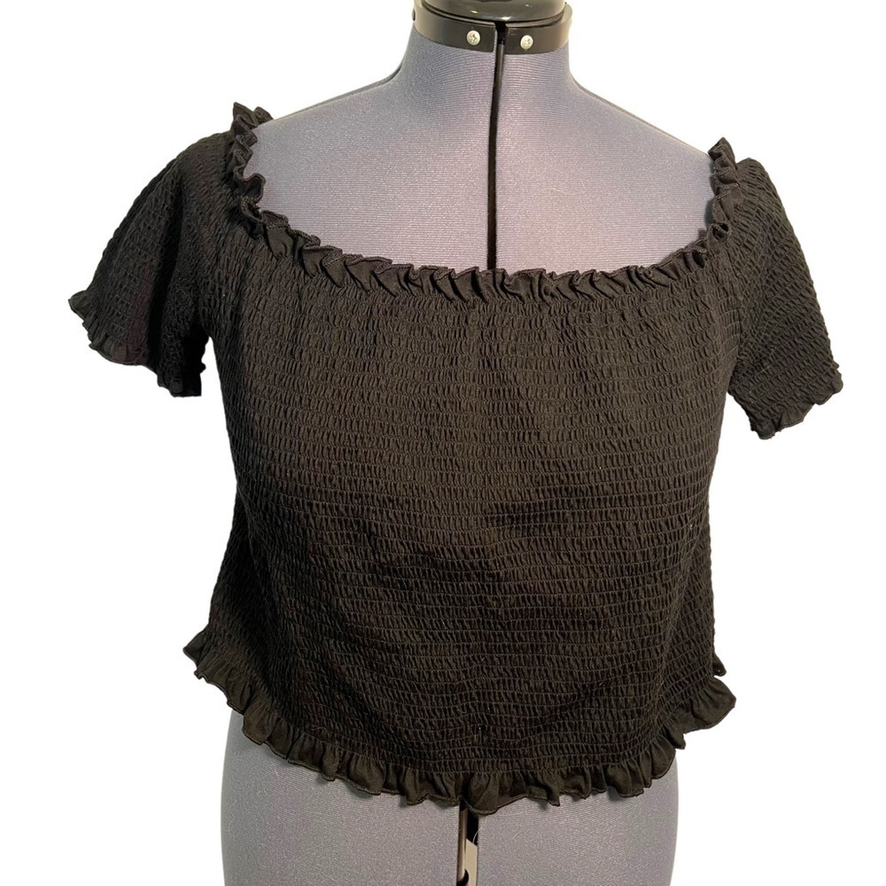 Say What? Womens Plus Size 1X Smocked Off Shoulder Top Black Short Sleeve Cotton